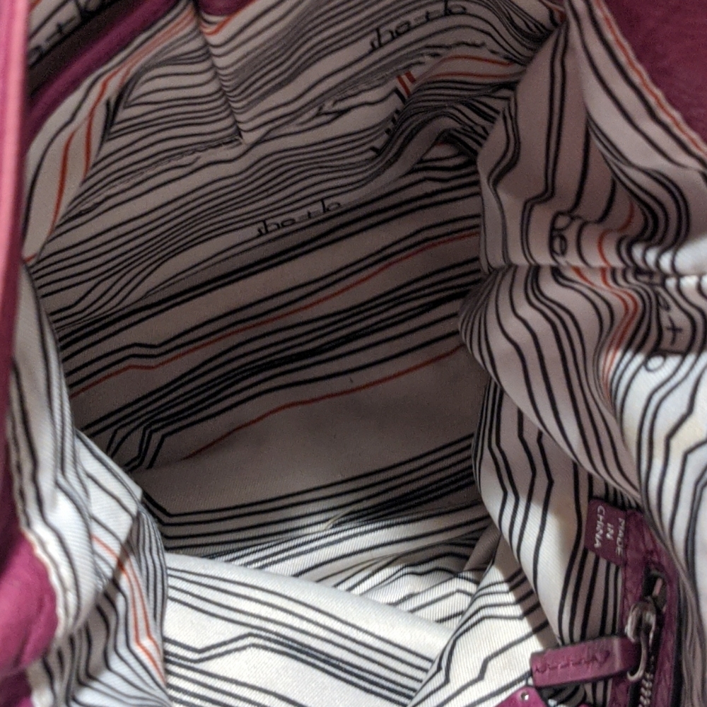 she + lo Handbag - Picture 8 of 10